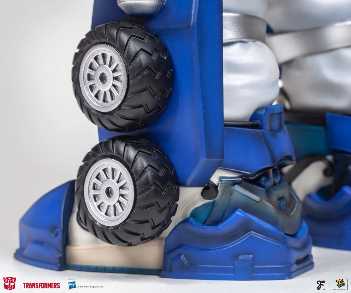 League of Steel Optimus Prime Lowfool Figure from Fools Paradise